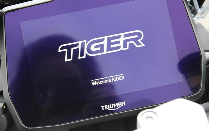 2025 Triumph Tiger 1200 Rally Pro Matt Khaki Green