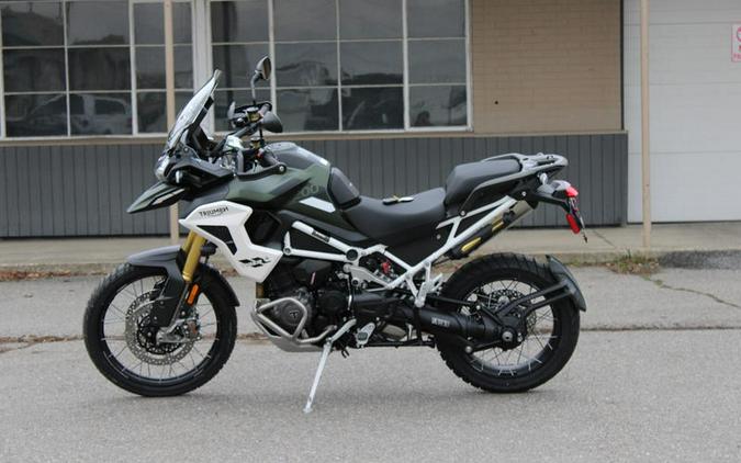 2025 Triumph Tiger 1200 Rally Pro Matt Khaki Green