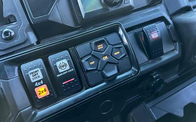 2025 Can-Am Defender MAX Lone Star CAB