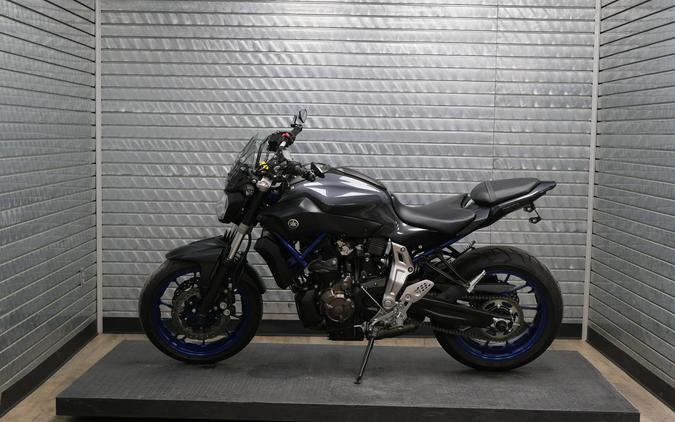 2015 YAMAHA FZ07