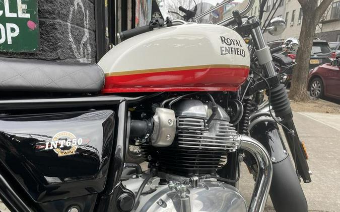 2023 Royal Enfield INT650 Baker Express