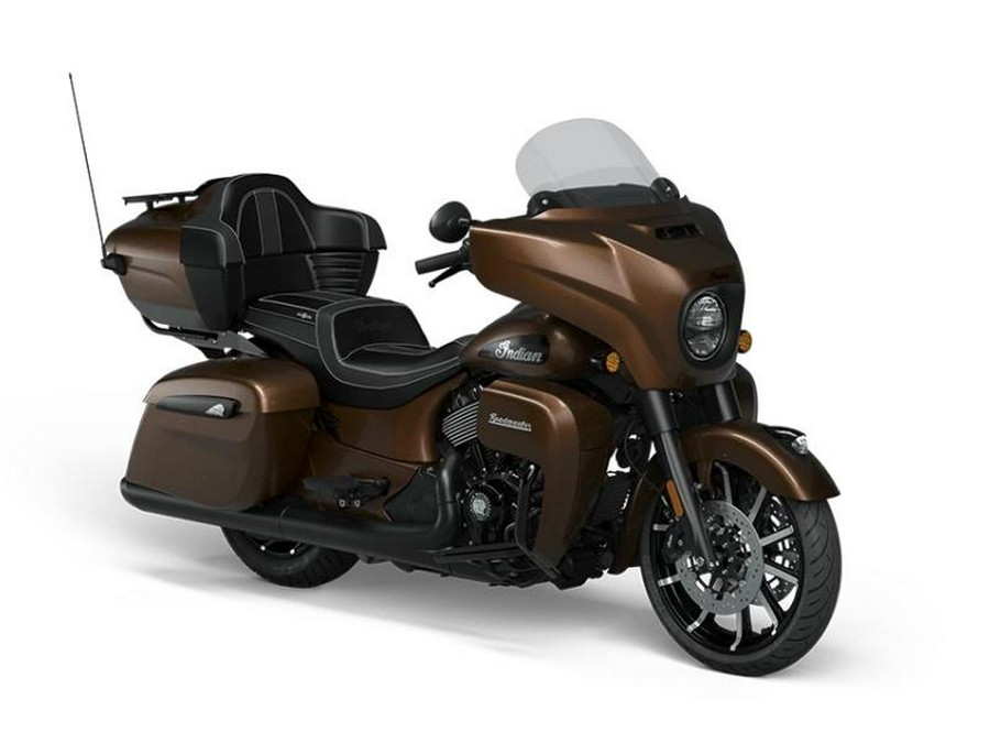 2023 Indian Motorcycle® Roadmaster® Dark Horse® Bronze Pearl Metallic