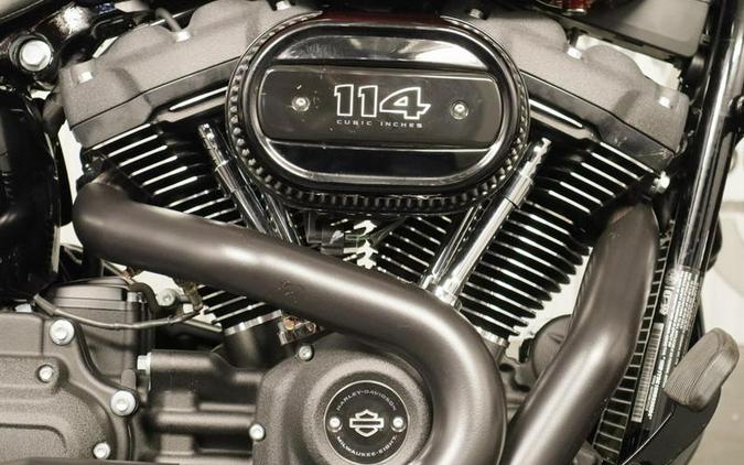 2022 Harley-Davidson® FLHCS - Heritage Classic 114