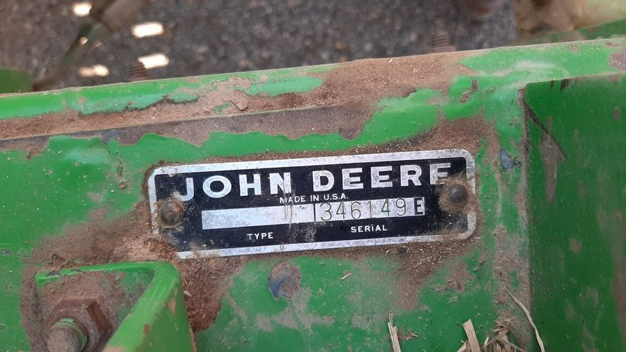 1977 John Deere 336