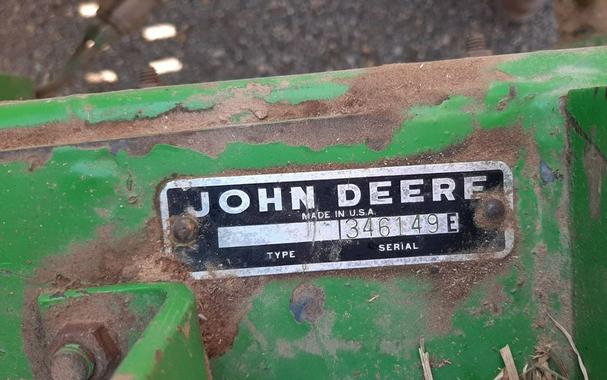 1977 John Deere 336