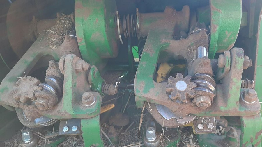 1977 John Deere 336