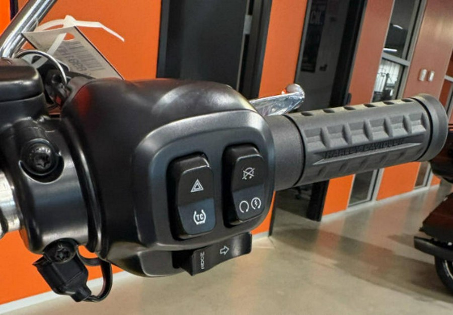 2025 Harley-Davidson® FXBR - Breakout®