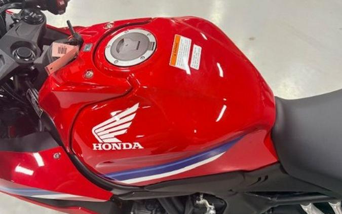 2026 Honda CBR650R E-Clutch