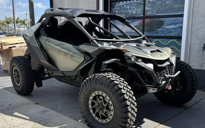 2026 Can-Am® Maverick R X rc with Smart-Shox