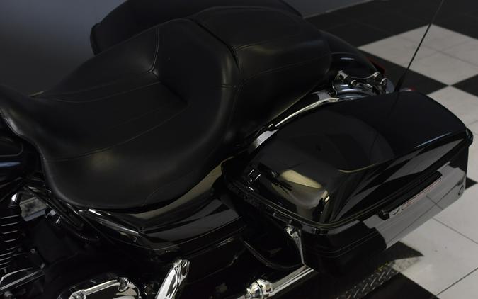 2016 Harley-Davidson Road Glide Special Vivid Black FLTRXS