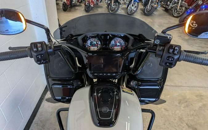 2026 Indian Challenger Dark Horse 112 w/PowerBand Audio Chalk with Black Metallic