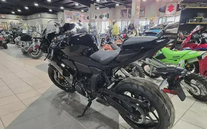 2026 YAMAHA YZF-R7