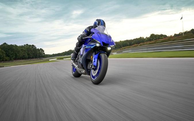 2024 Yamaha YZF-R1