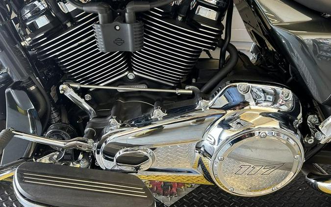 2025 Harley-Davidson® FLTRX - Road Glide®