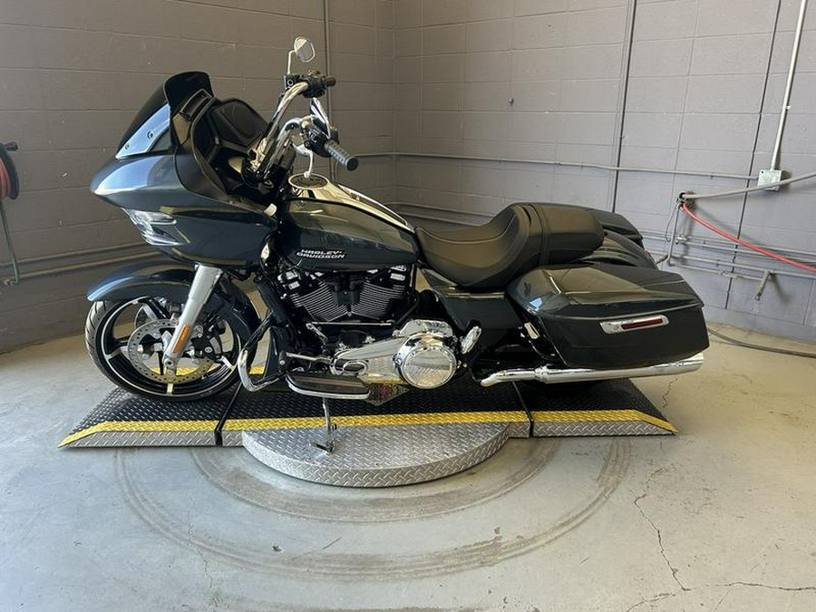 2025 Harley-Davidson® FLTRX - Road Glide®