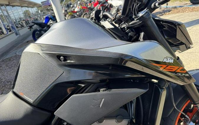 2019 KTM 790 Duke