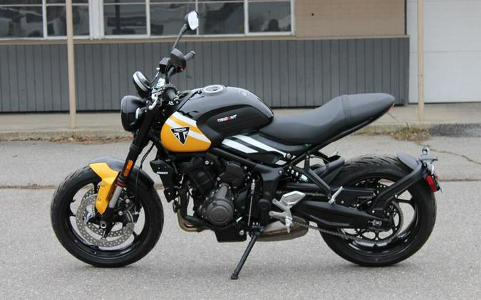 2025 Triumph Trident 660 Cosmic Yellow/Sapphire Black