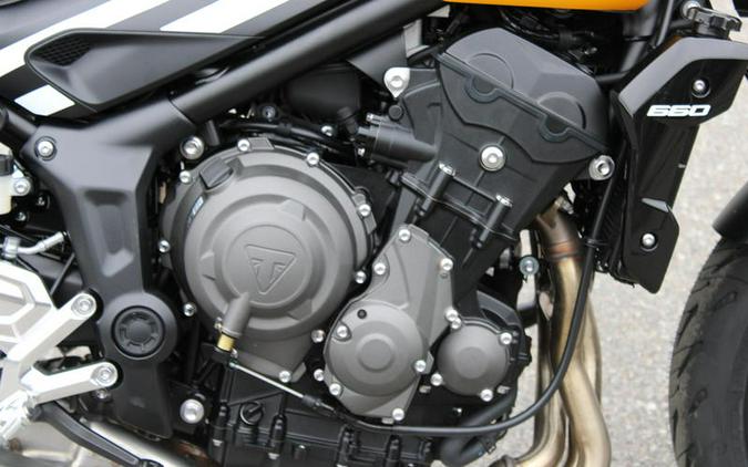 2025 Triumph Trident 660 Cosmic Yellow/Sapphire Black