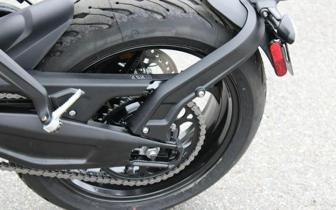 2025 Triumph Trident 660 Cosmic Yellow/Sapphire Black