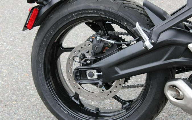 2025 Triumph Trident 660 Cosmic Yellow/Sapphire Black