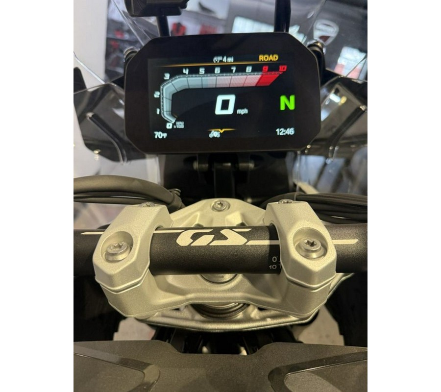 2025 BMW R 1300 GS Light White