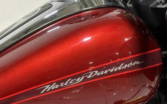 2008 Harley-Davidson® Road Glide® Candy Red Sunglo
