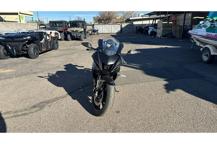 2025 Yamaha YZF-R7