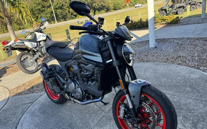 2024 Ducati Monster Plus Aviator Grey