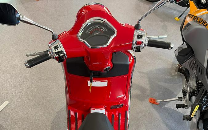 2027 Vespa GTS 310 Super