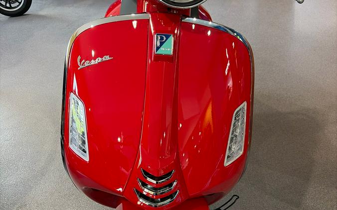 2027 Vespa GTS 310 Super