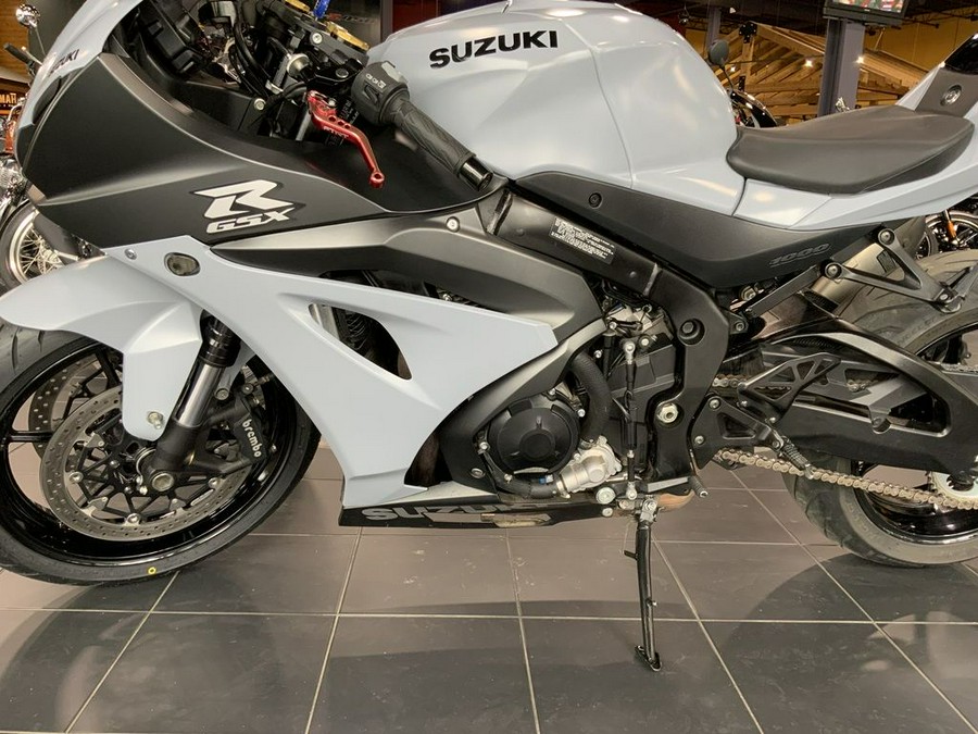 2022 Suzuki GSX-R1000