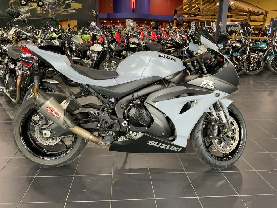 2022 Suzuki GSX-R1000