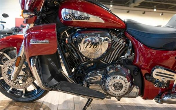 2023 Indian Motorcycle® Roadmaster® Limited Stryker Red Metallic