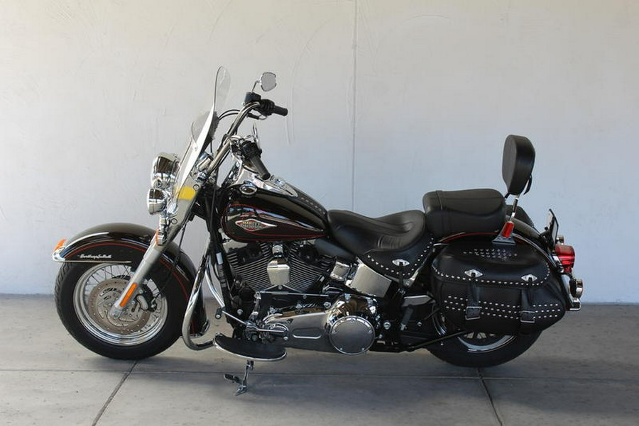 2011 Harley-Davidson® FLSTC - Heritage Softail® Classic