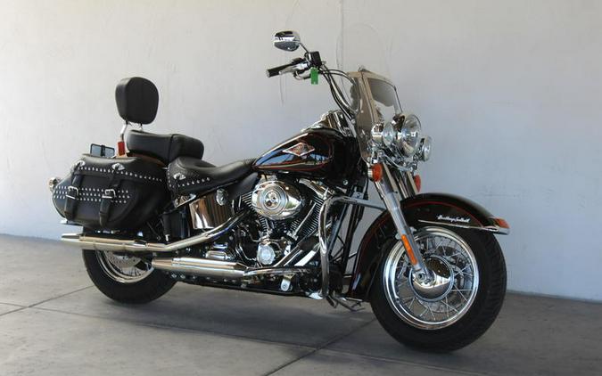 2011 Harley-Davidson® FLSTC - Heritage Softail® Classic