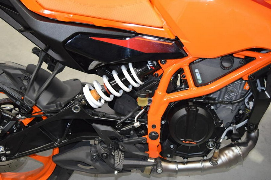 2024 KTM 390 Duke