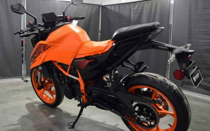 2024 KTM Duke 390