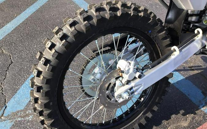 2026 Kawasaki KLX®140R F