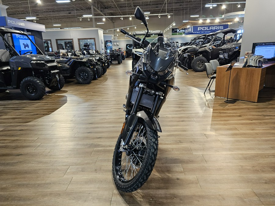 2026 Kawasaki KLE 500 ABS Metallic Carbon Gray/Ebony - 110451