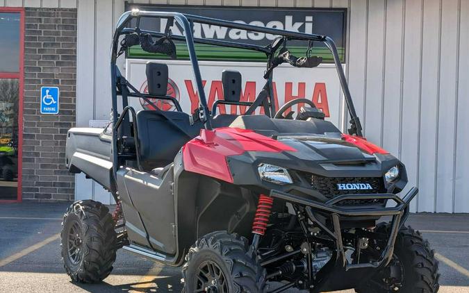 2025 Honda Pioneer 700 Deluxe