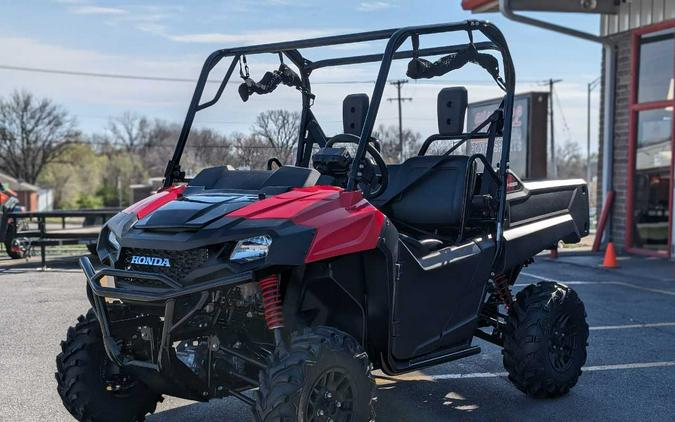 2025 Honda Pioneer 700 Deluxe