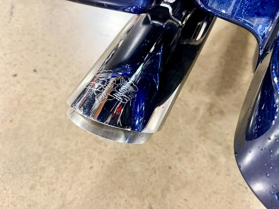 2012 Harley-Davidson® FLHX103