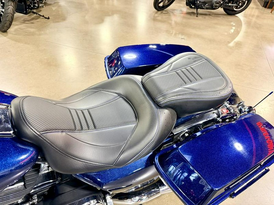 2012 Harley-Davidson® FLHX103