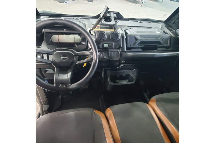 2023 Can-Am Defender Limited HD10 Tan/Black