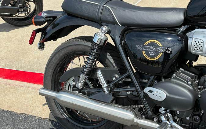 2026 Triumph Bonneville T100