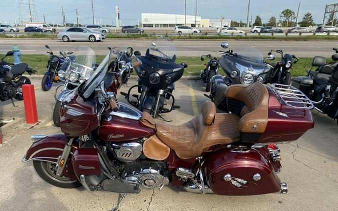 2019 Indian Motorcycle® Roadmaster® Burgundy Metallic