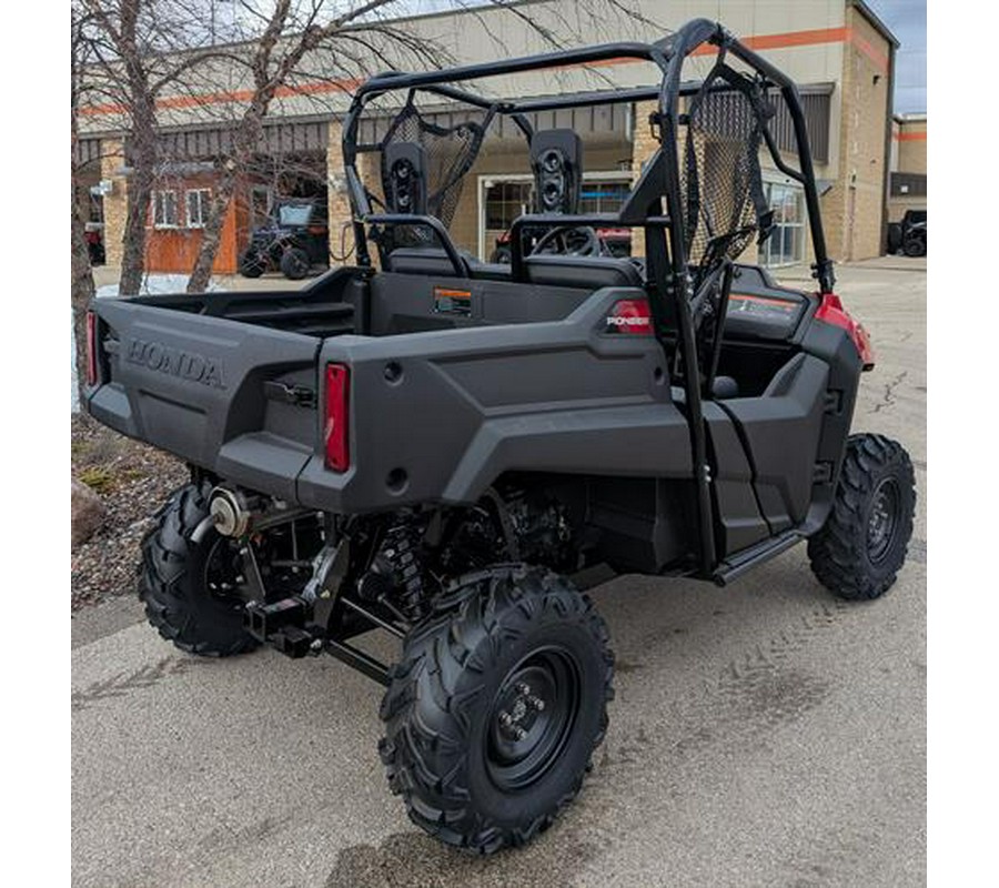2025 Honda Pioneer 700