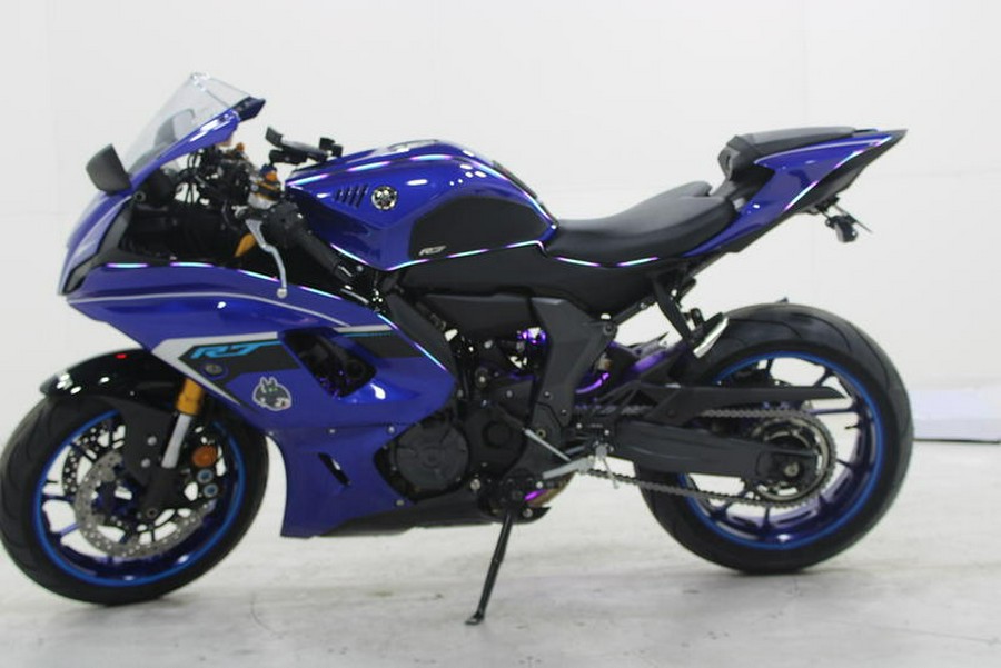 2025 Yamaha YZF-R7