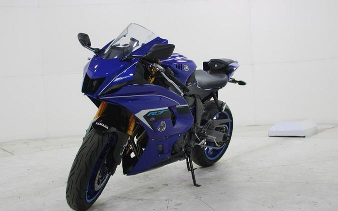 2025 Yamaha YZF-R7
