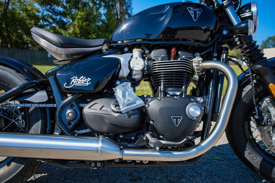 2027 Bonneville Bobber - Triumph